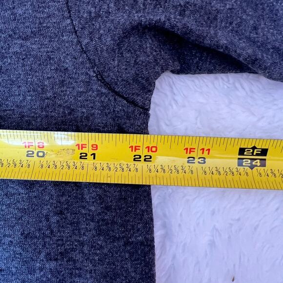 Tom Brady Patriots/Bucs Signatures Thank You for the Memories Gray T-shirt XL - Picture 6 of 6